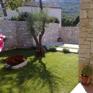 Ina Apartman Brseč