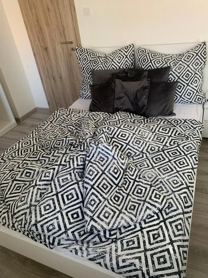 D&V Apartman Eger 0*,